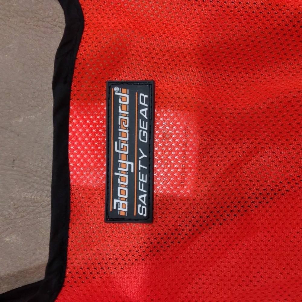 Safety Vest - Picture 2 of 4